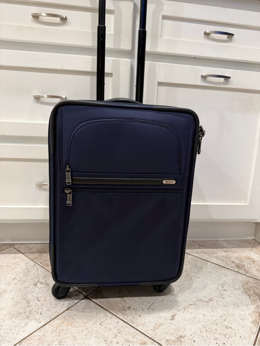 Tumi Navy Softside Carry-On Spinner - Picture 15 of 16